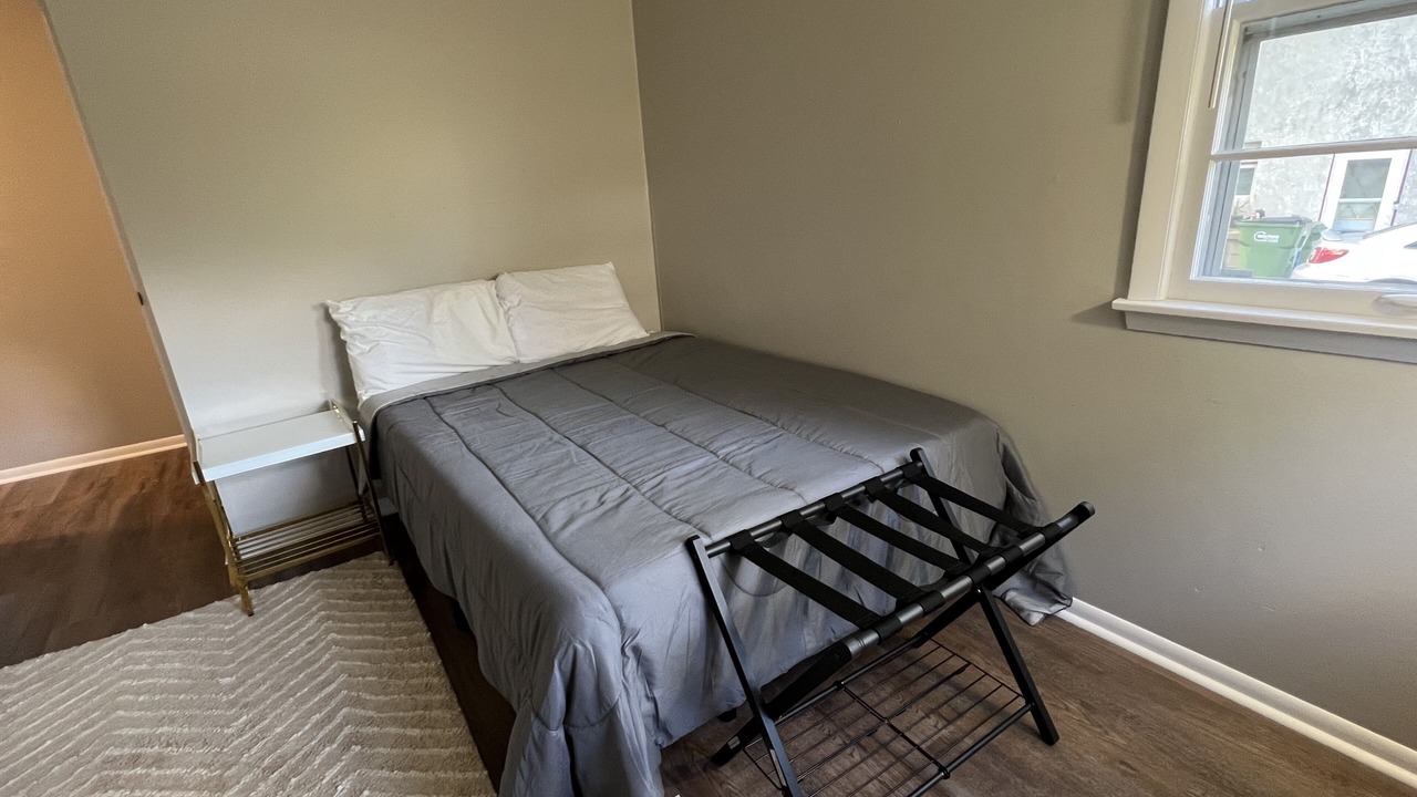 Photo of Bedroom in Maple Grove