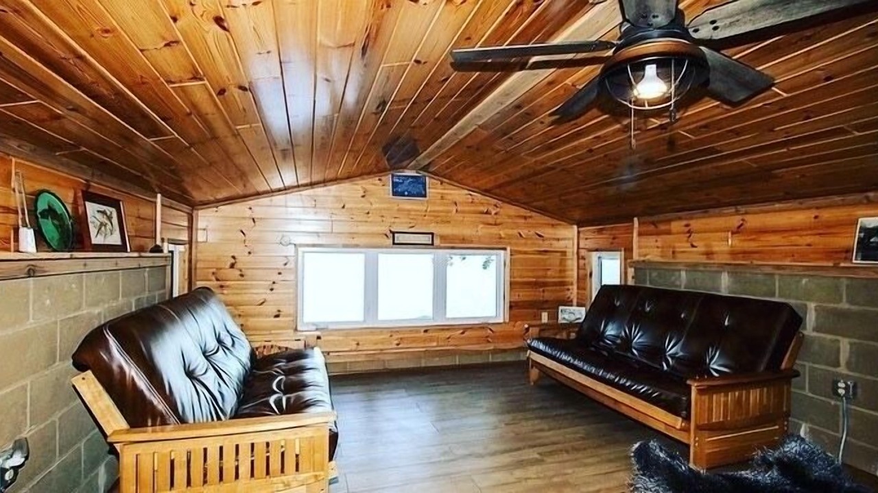 Photo of Livingroom in Litchfield
