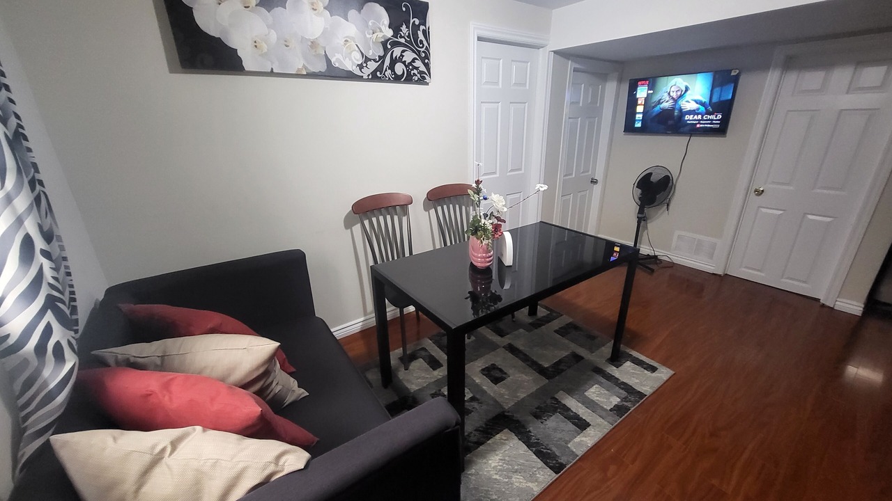 Photo of Livingroom in Brampton