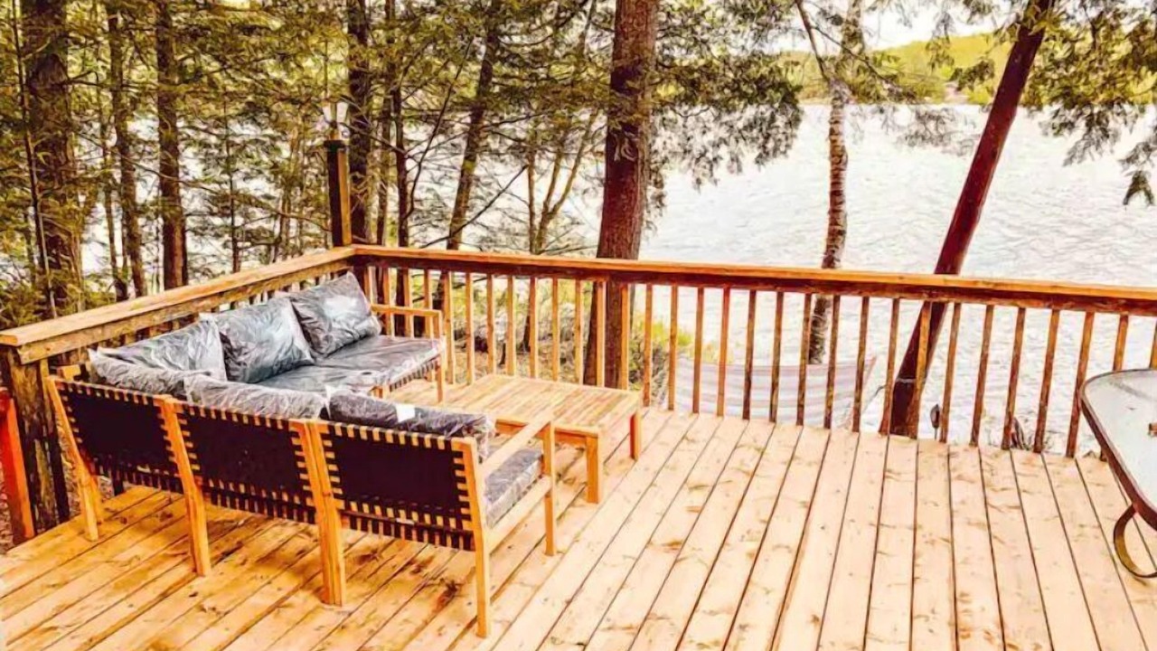 Photo of Patio Balcony in Baysville