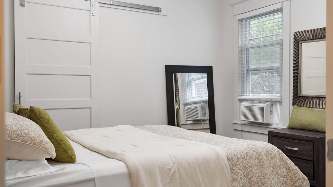 Photo of Bedroom in Union Park
