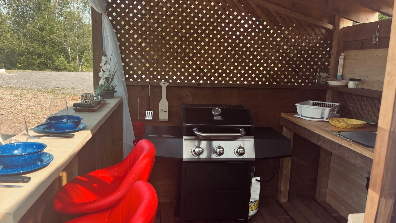 Photo of Patio Balcony in Havelock-Belmont-Methuen