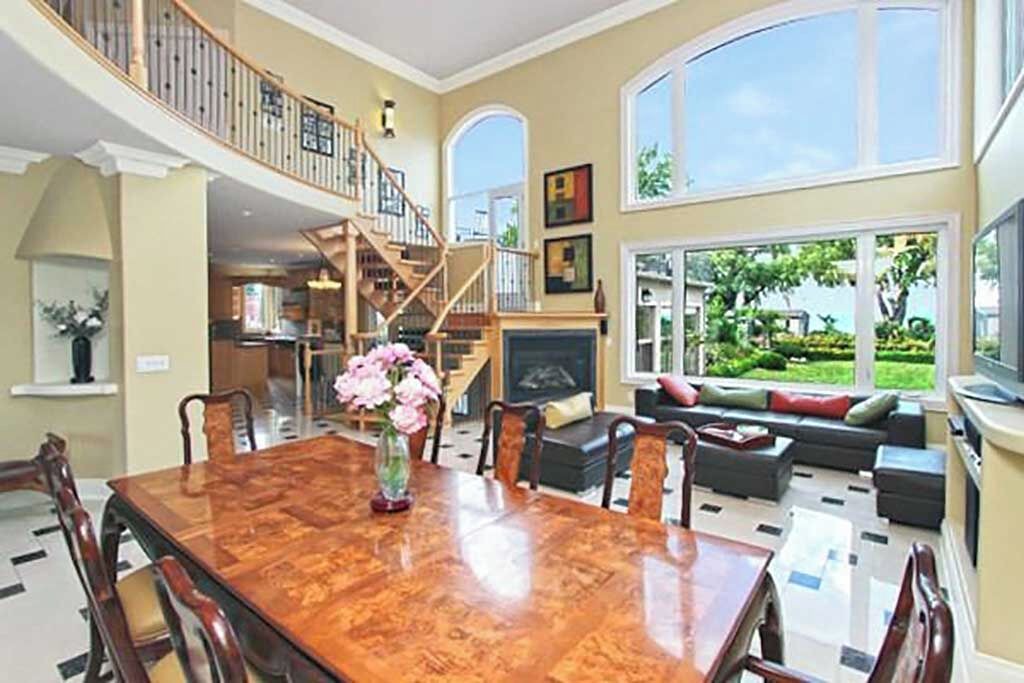 Photo of Livingroom in Grimsby