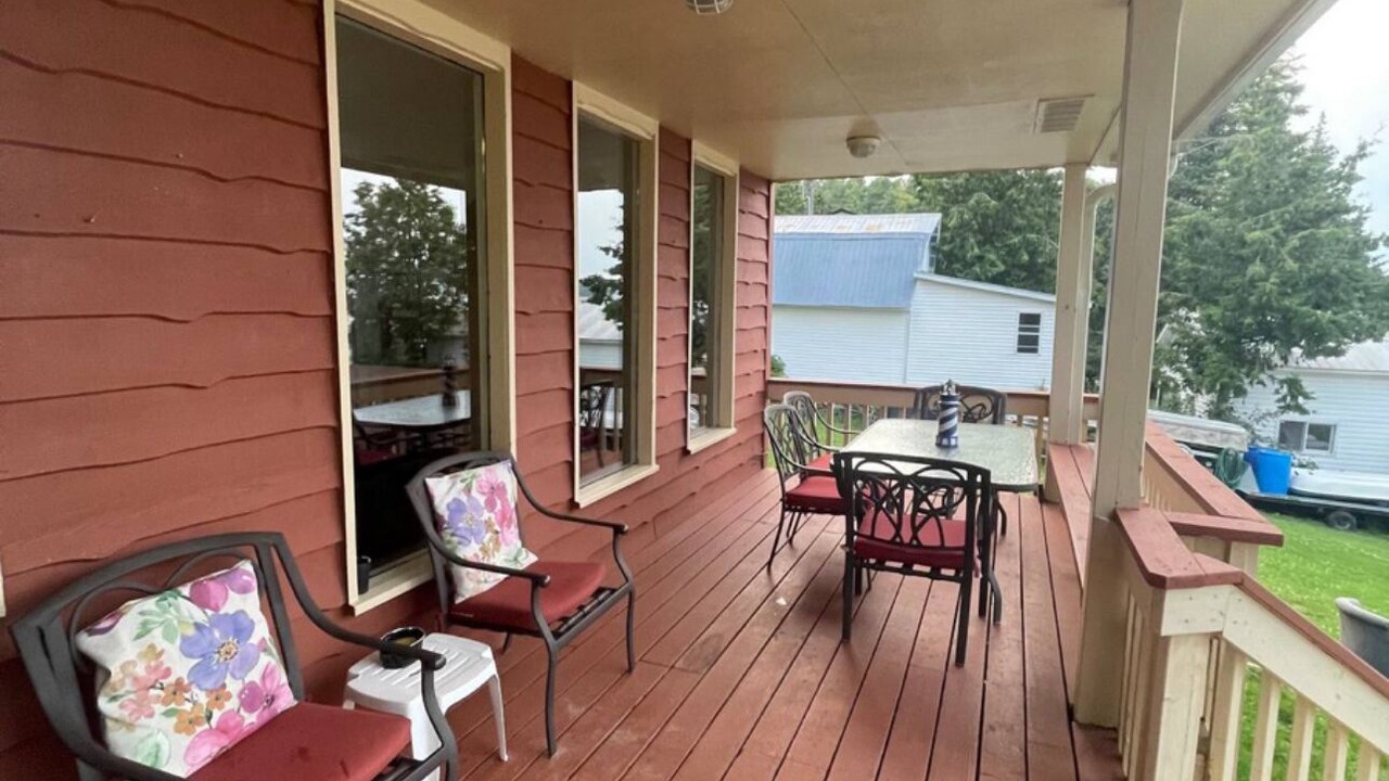 Photo of Patio Balcony in Lindsay