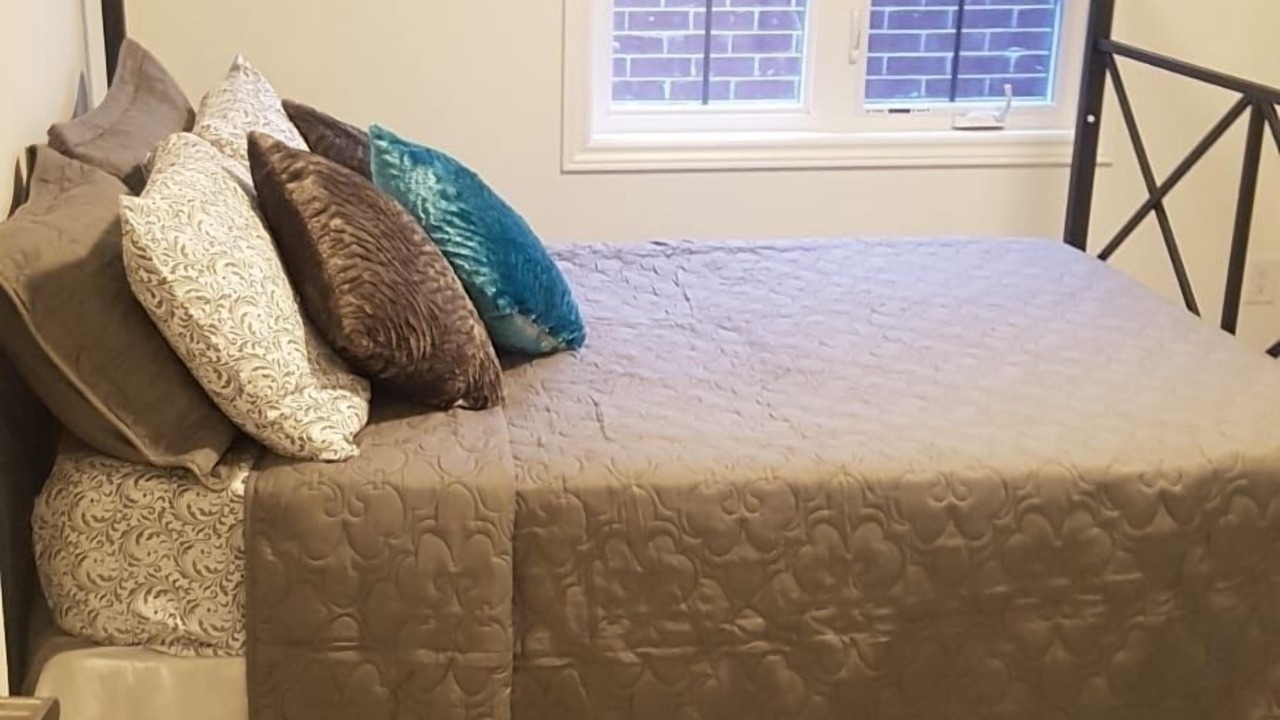 Photo of Bedroom in Springwater