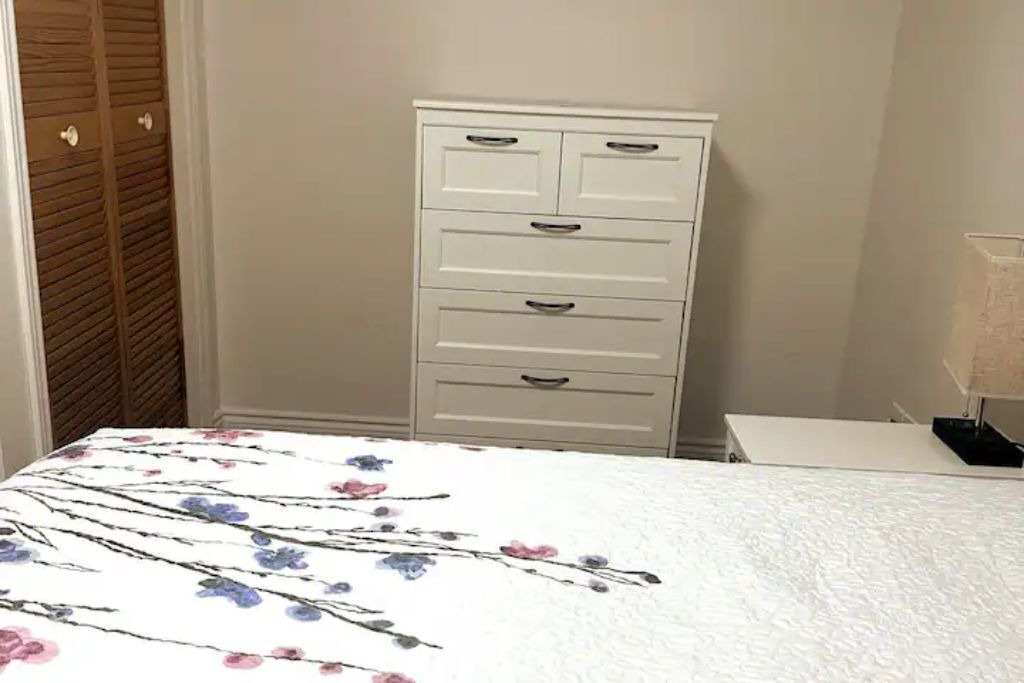 Photo of Bedroom in Hurontario