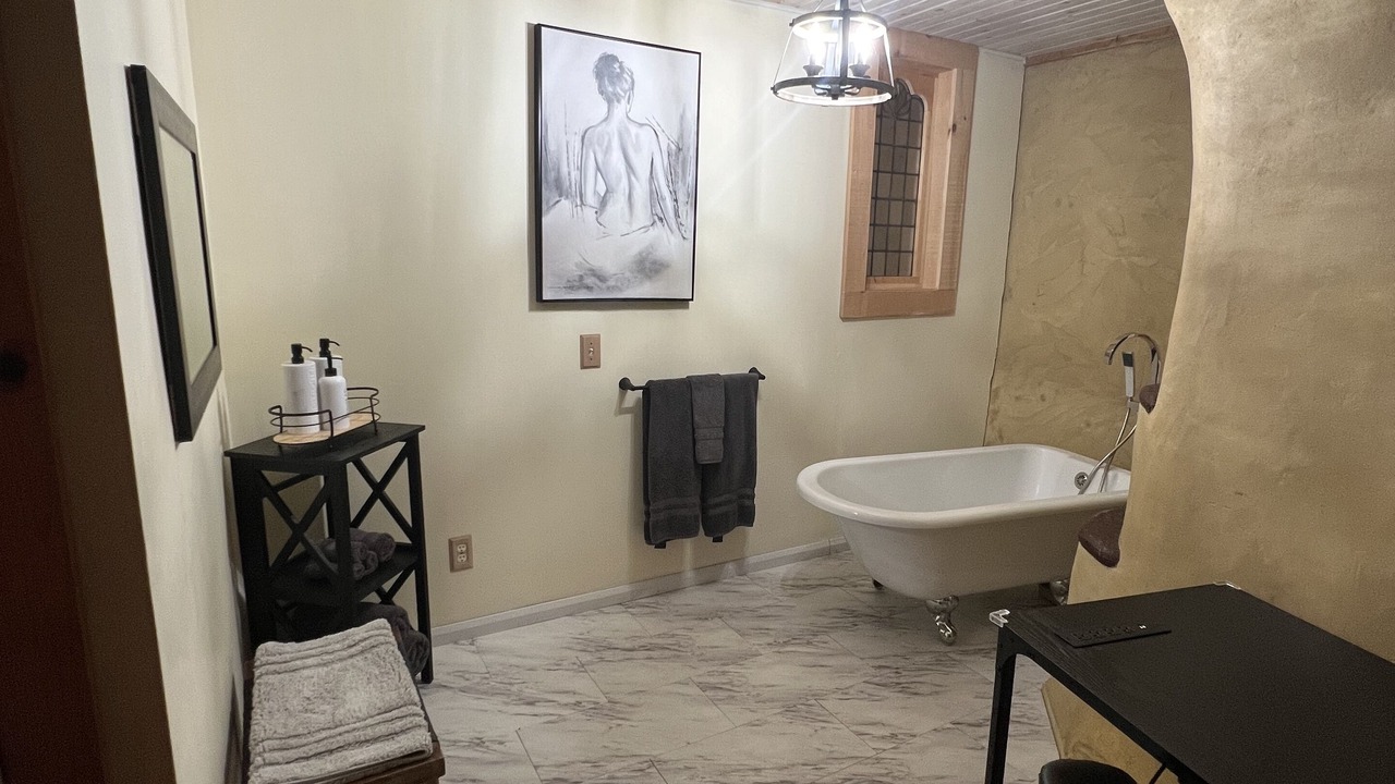 Photo of Bathroom in Madoc