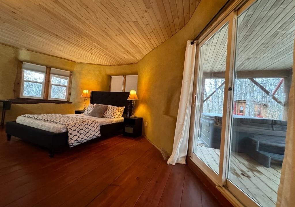 Photo of Bedroom in Madoc