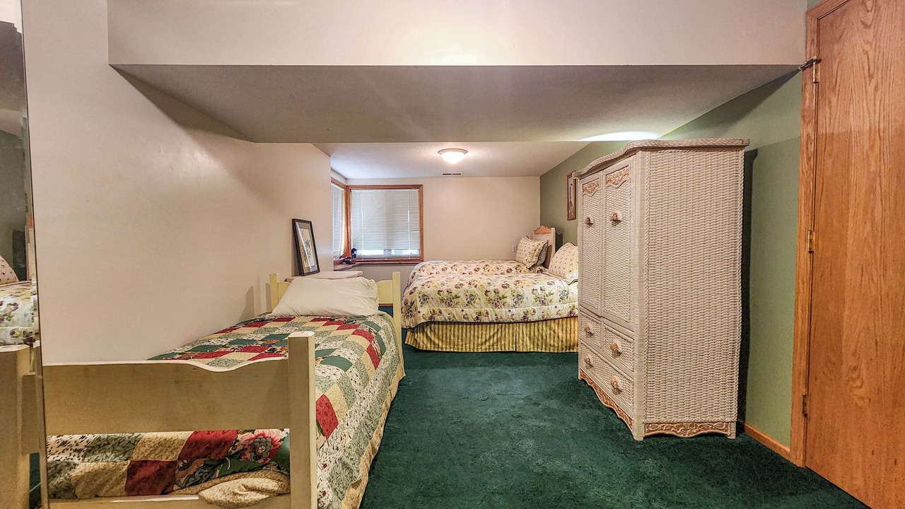 Photo of Bedroom in Remer