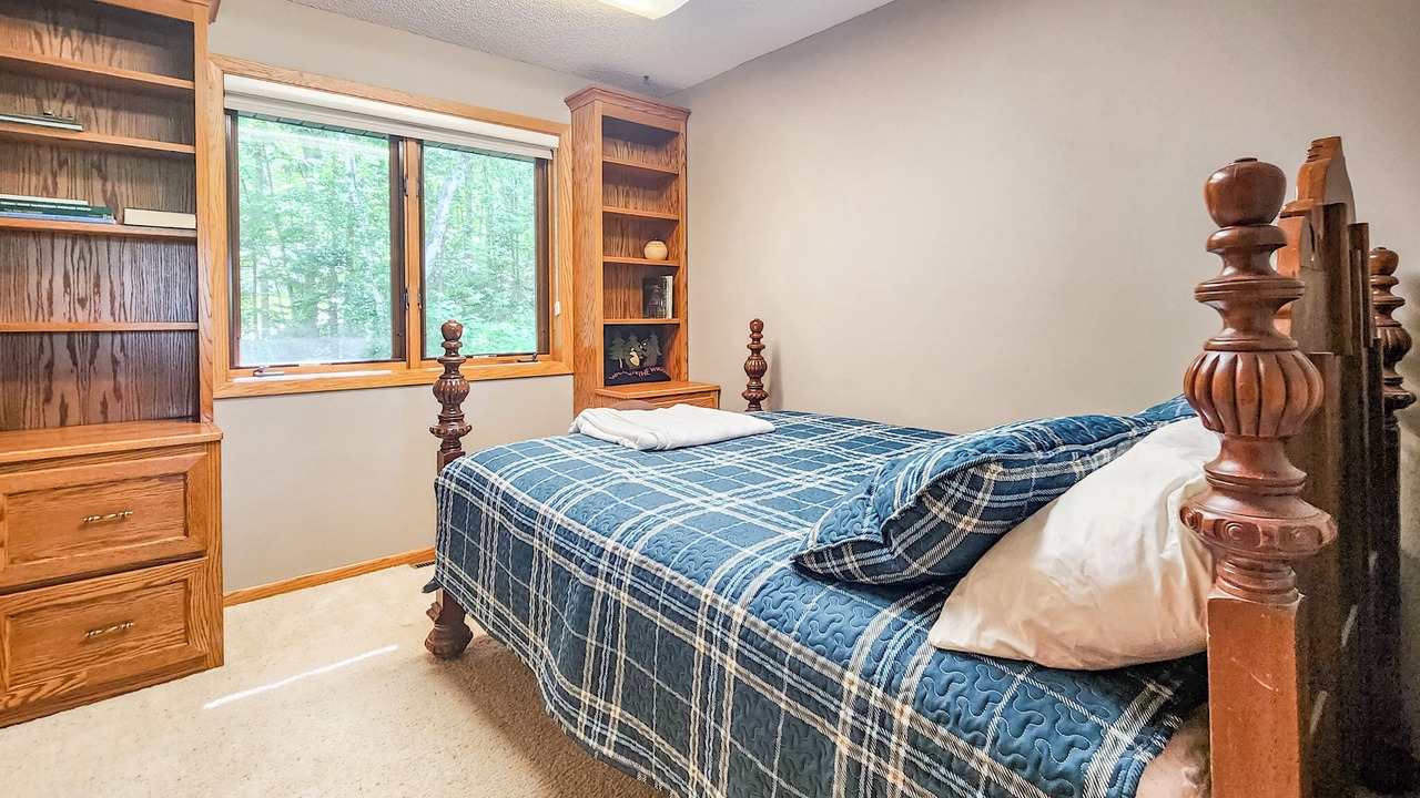 Photo of Bedroom in Remer