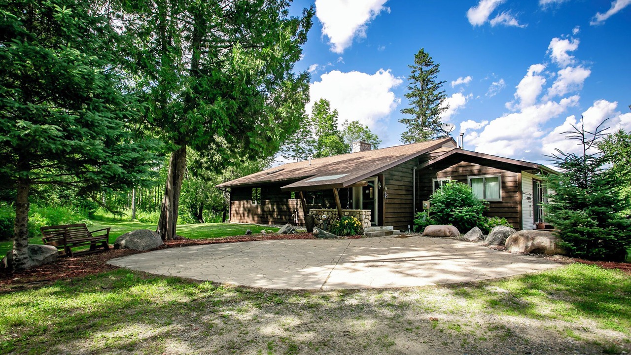 Photo of Outdoor in Remer