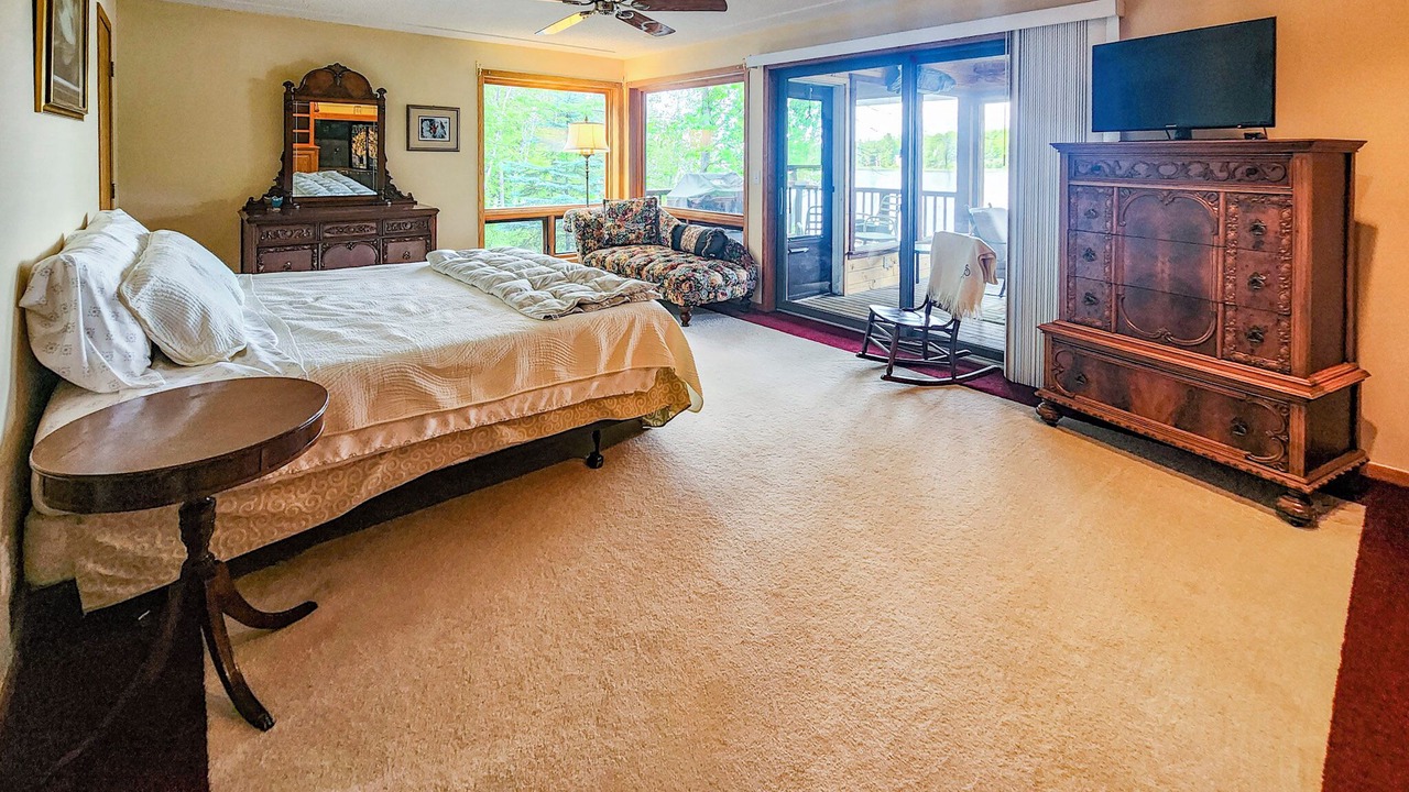 Photo of Bedroom in Remer