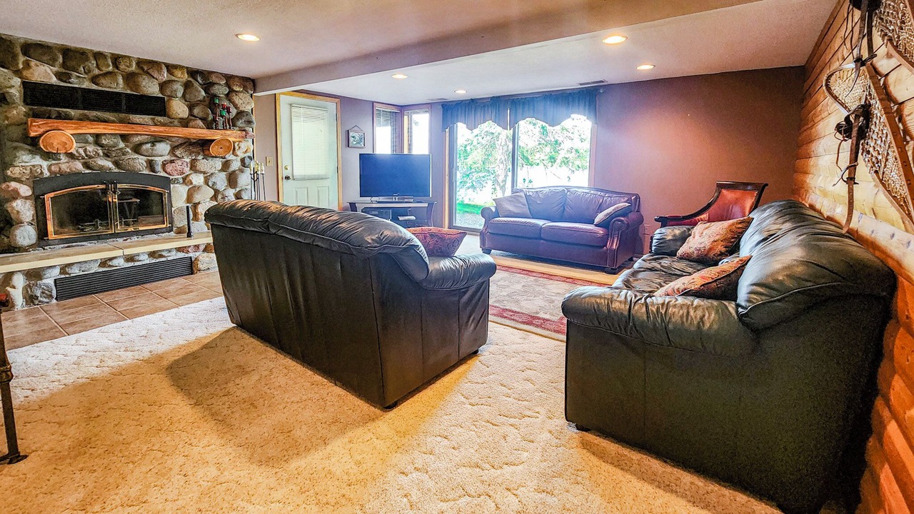 Photo of Livingroom in Remer