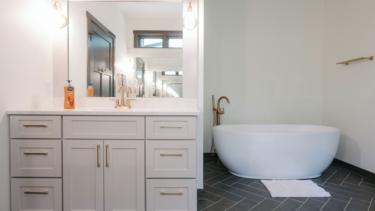 Photo of Bathroom in Center City