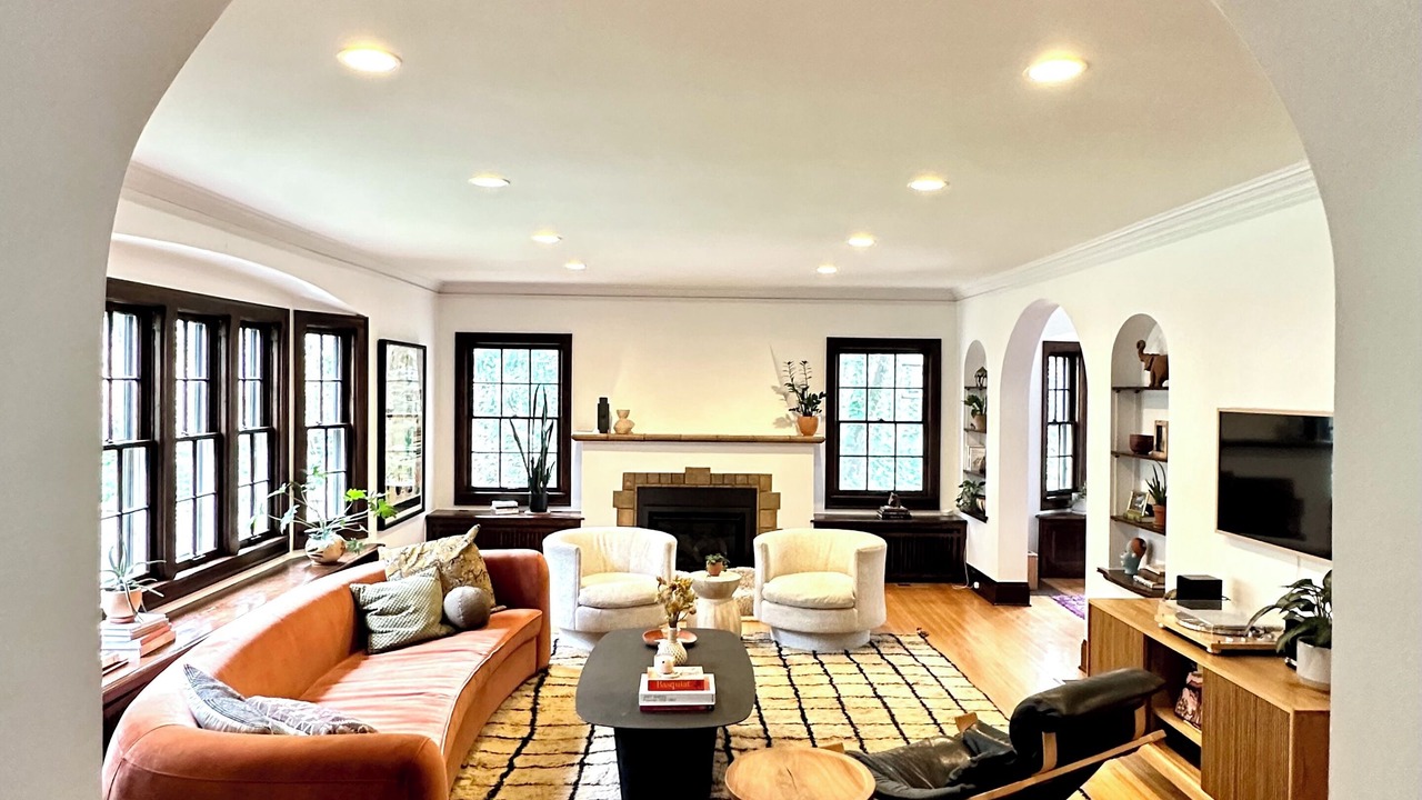 Photo of Livingroom in Southwest Minneapolis