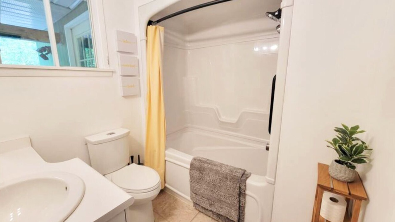Photo of Bathroom in Bracebridge