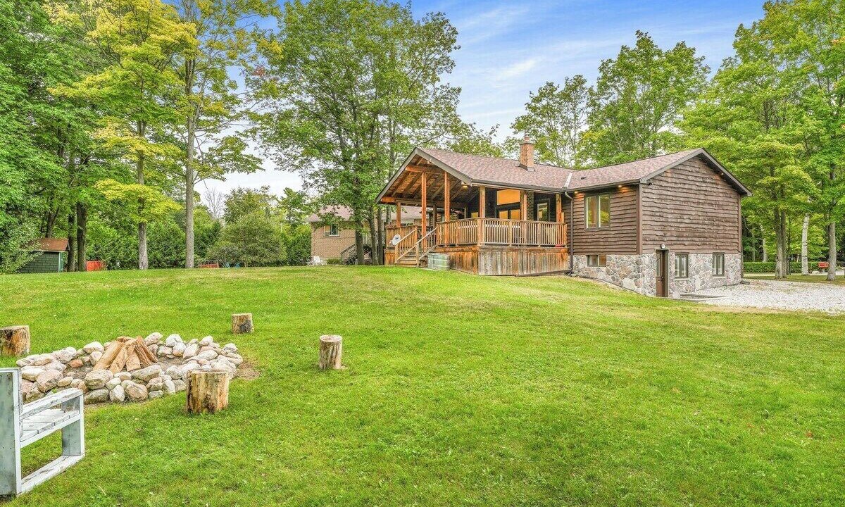 Photo of Outdoor in Tiny