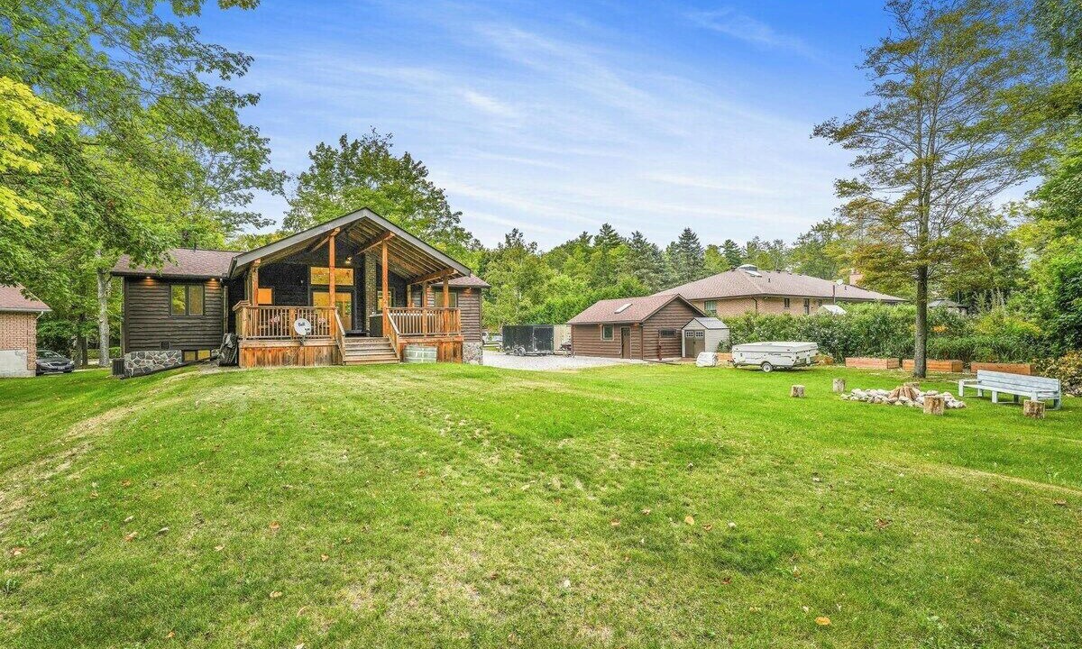 Photo of Outdoor in Tiny