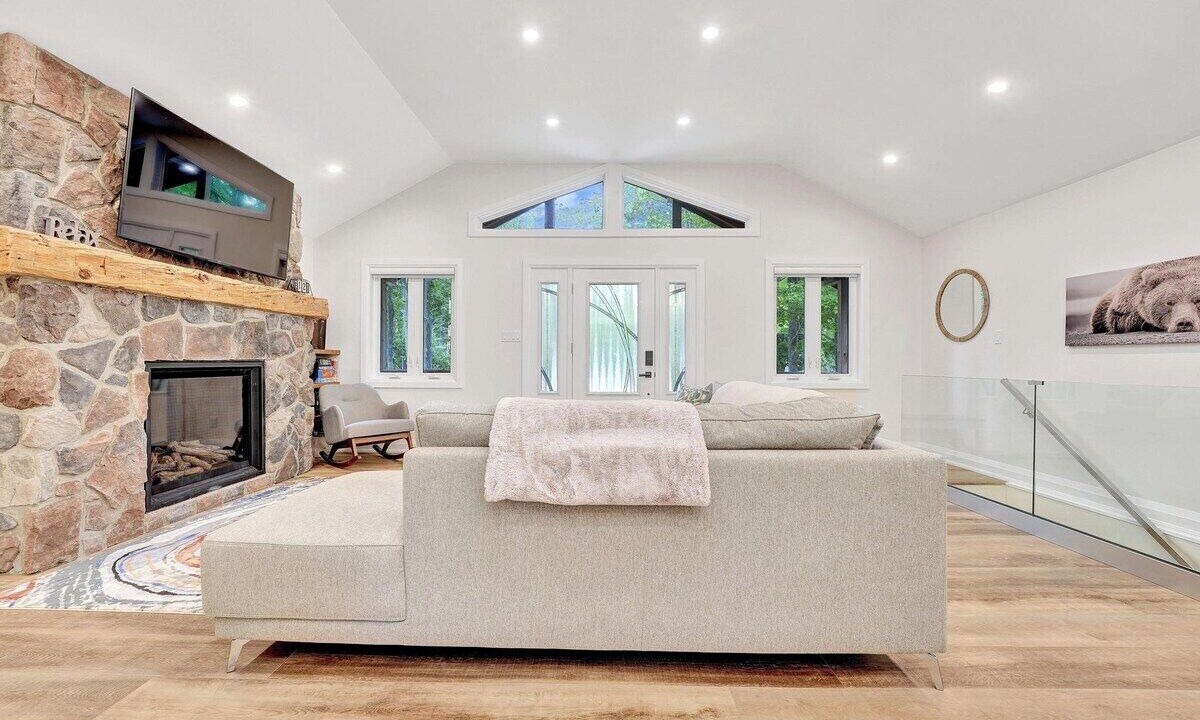 Photo of Livingroom in Tiny