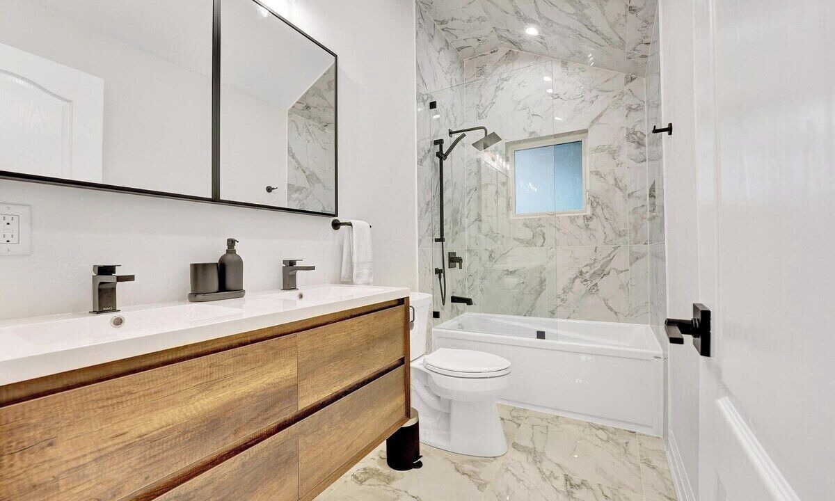 Photo of Bathroom in Tiny