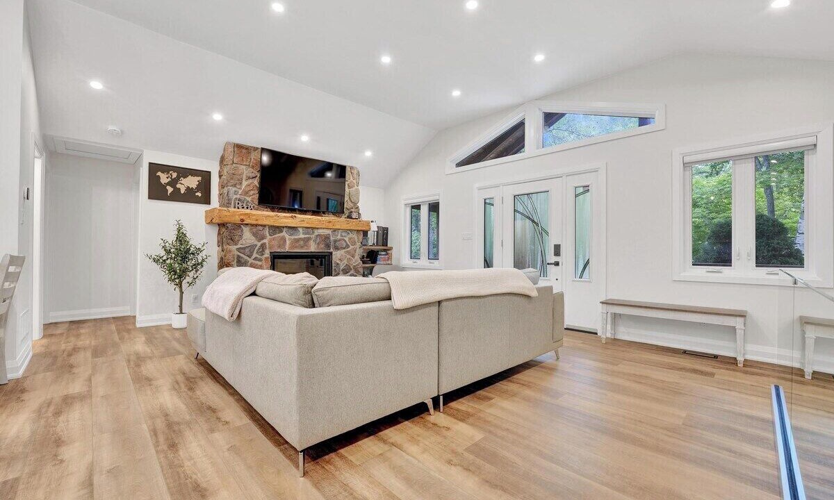 Photo of Livingroom in Tiny