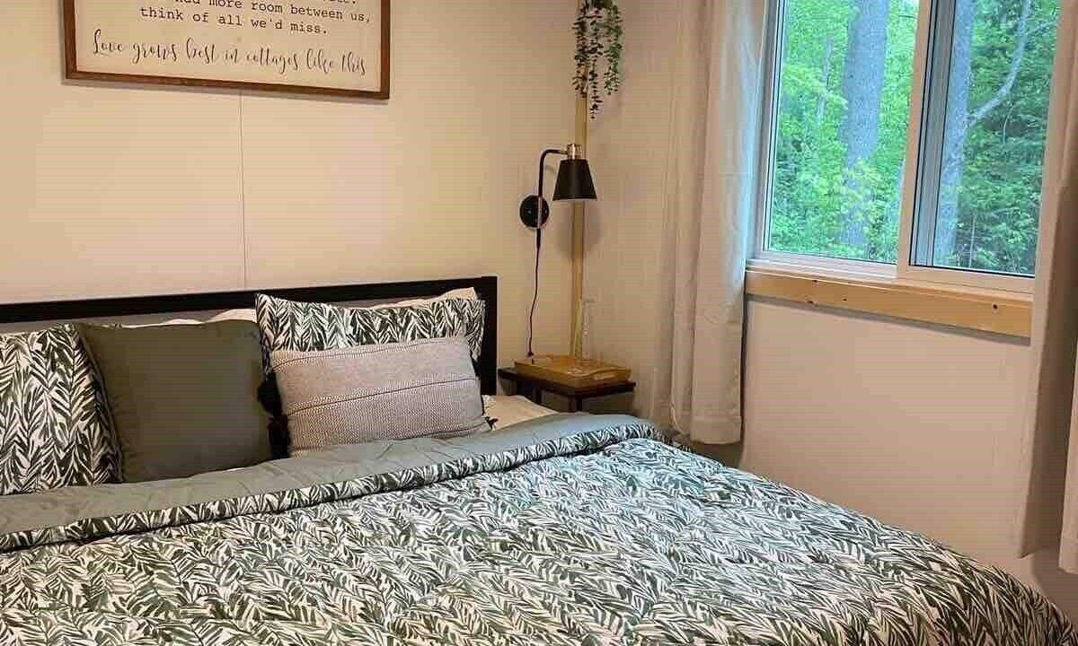 Photo of Bedroom in Irondale