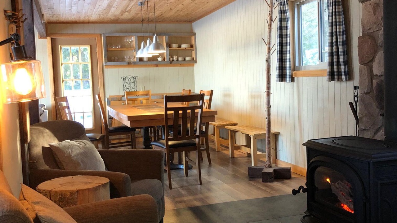 Photo of Livingroom in Highland Grove