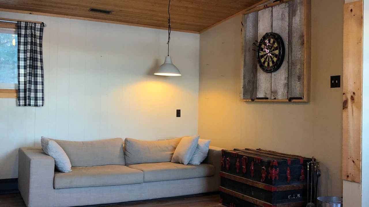 Photo of Livingroom in Highland Grove