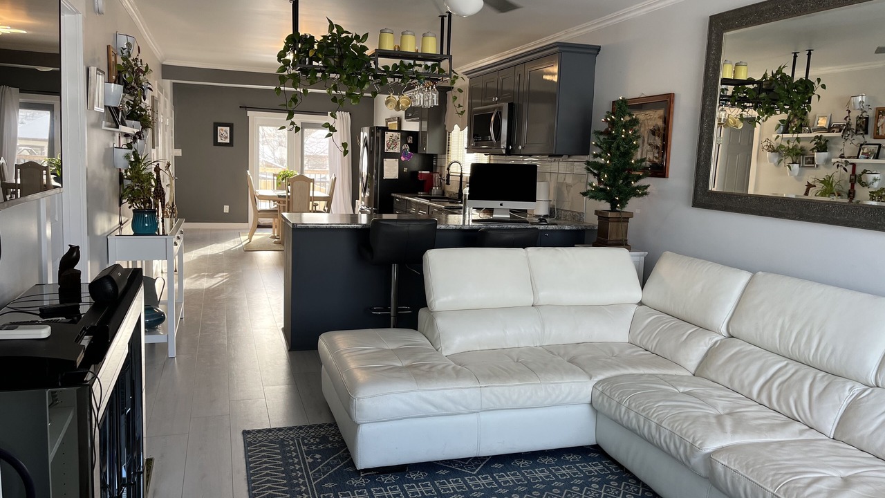 Photo of Livingroom in Thunder Bay