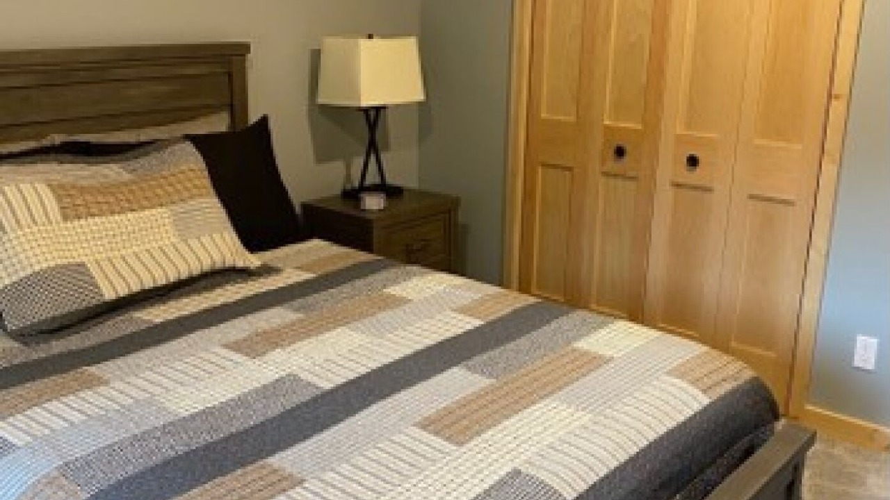 Photo of Bedroom in Grand Marais
