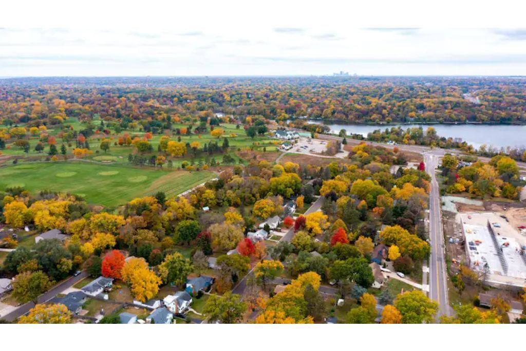 Photo of Outdoor in Maplewood