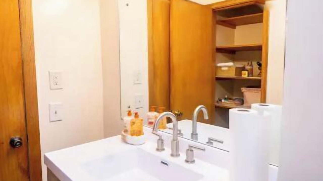 Photo of Bathroom in Maplewood
