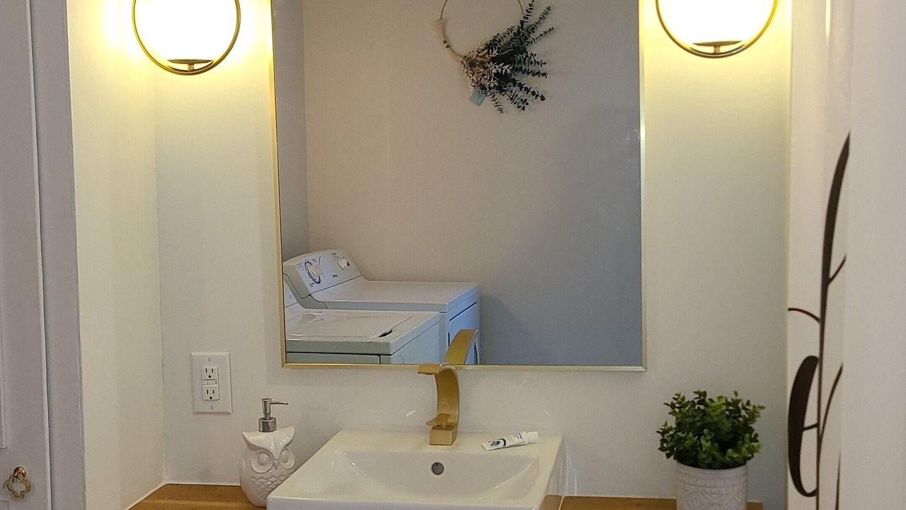 Photo of Bathroom in Port Dover