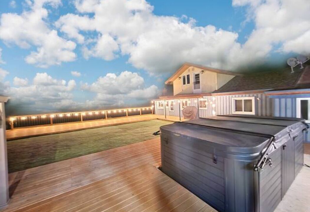 Photo of Patio Balcony in Frankford