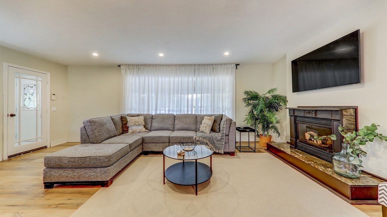 Photo of Livingroom in Frankford