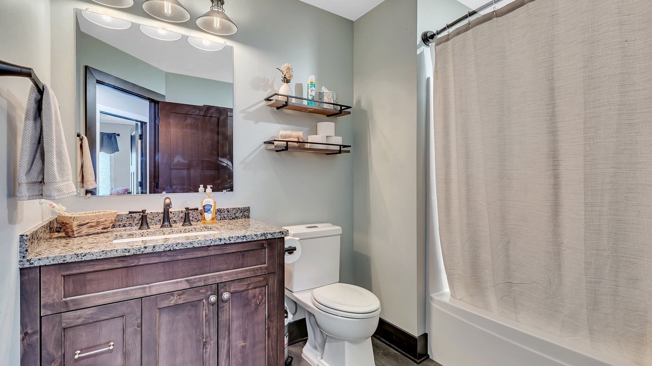 Photo of Bathroom in Spicer