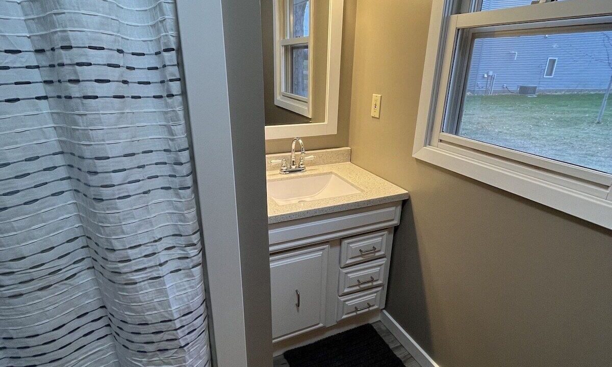 Photo of Bathroom in Grandy