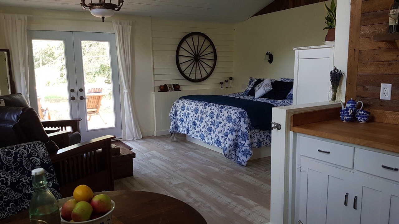 Photo of Bedroom in West Lincoln