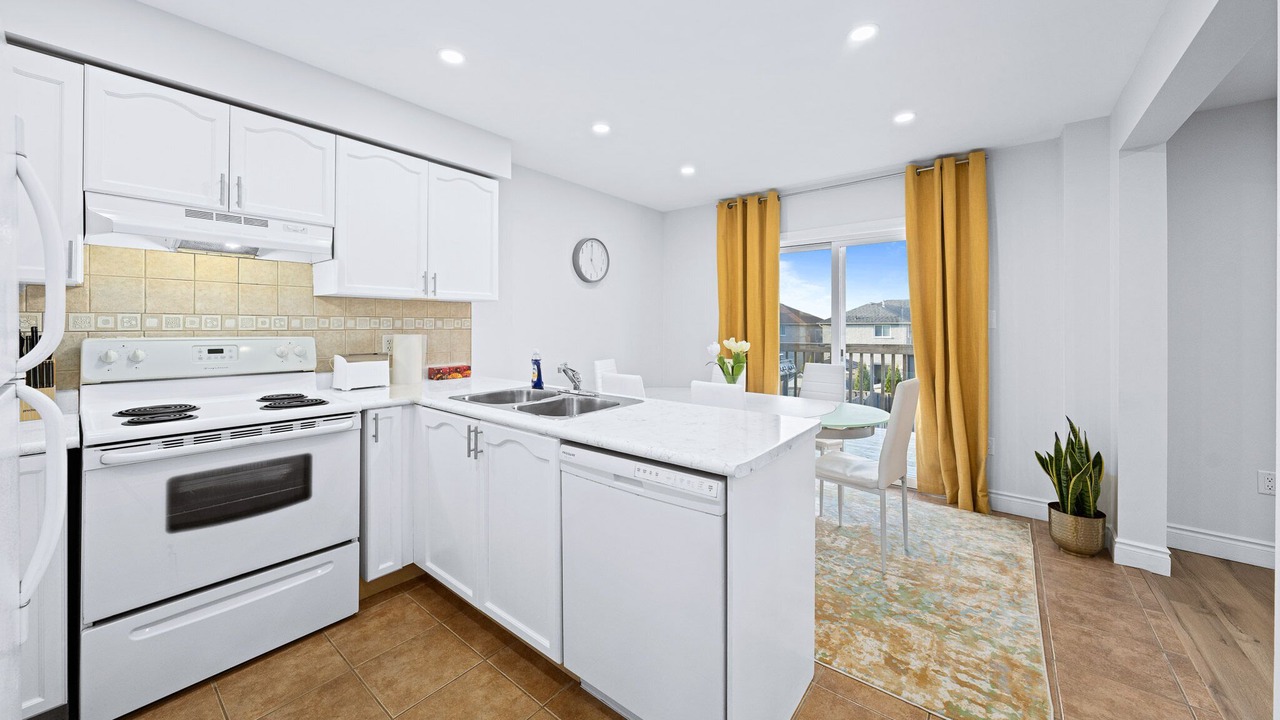 Photo of Kitchen in Barrie