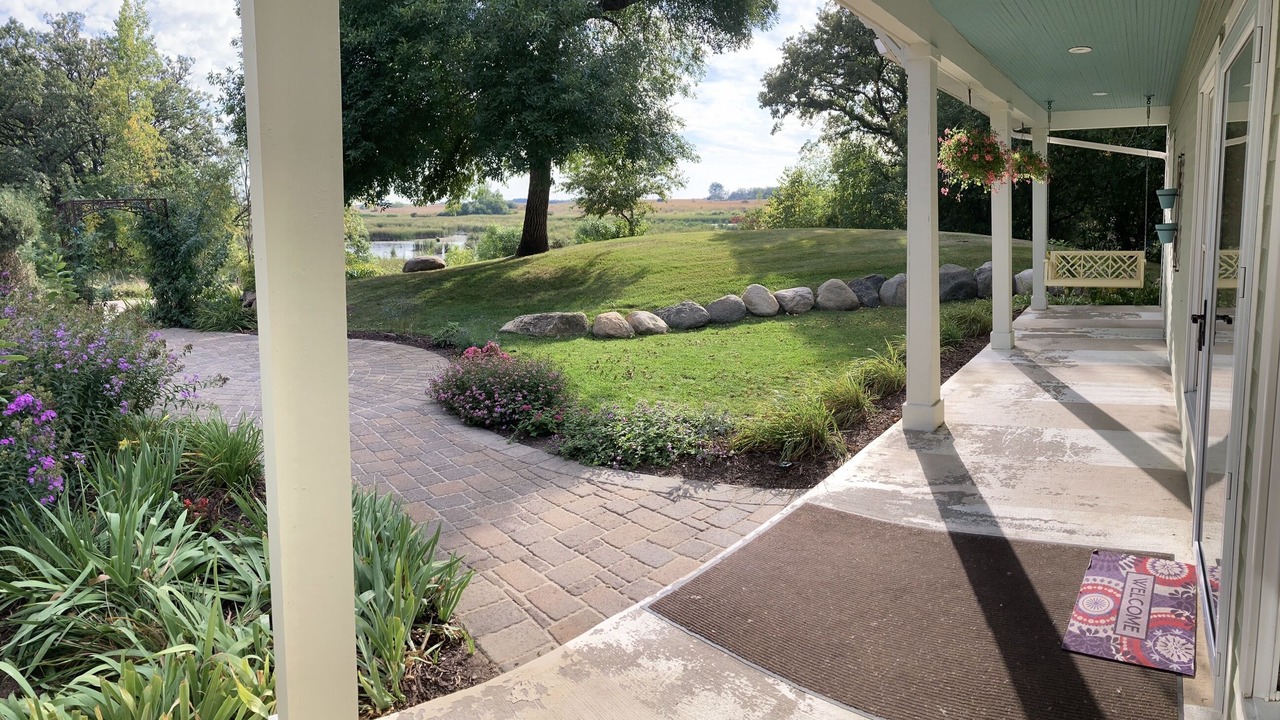Photo of Outdoor in Lowry