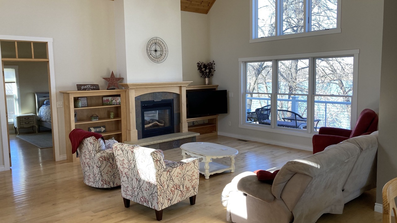 Photo of Livingroom in Lowry