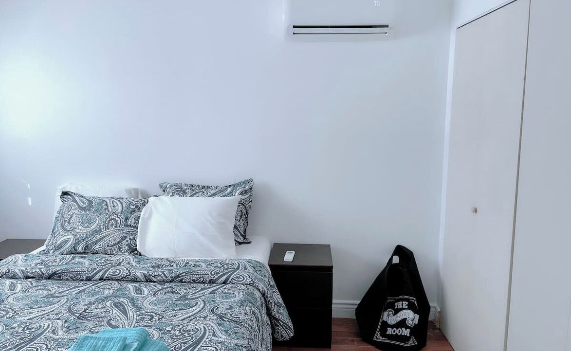 Photo of Bedroom in Riverside