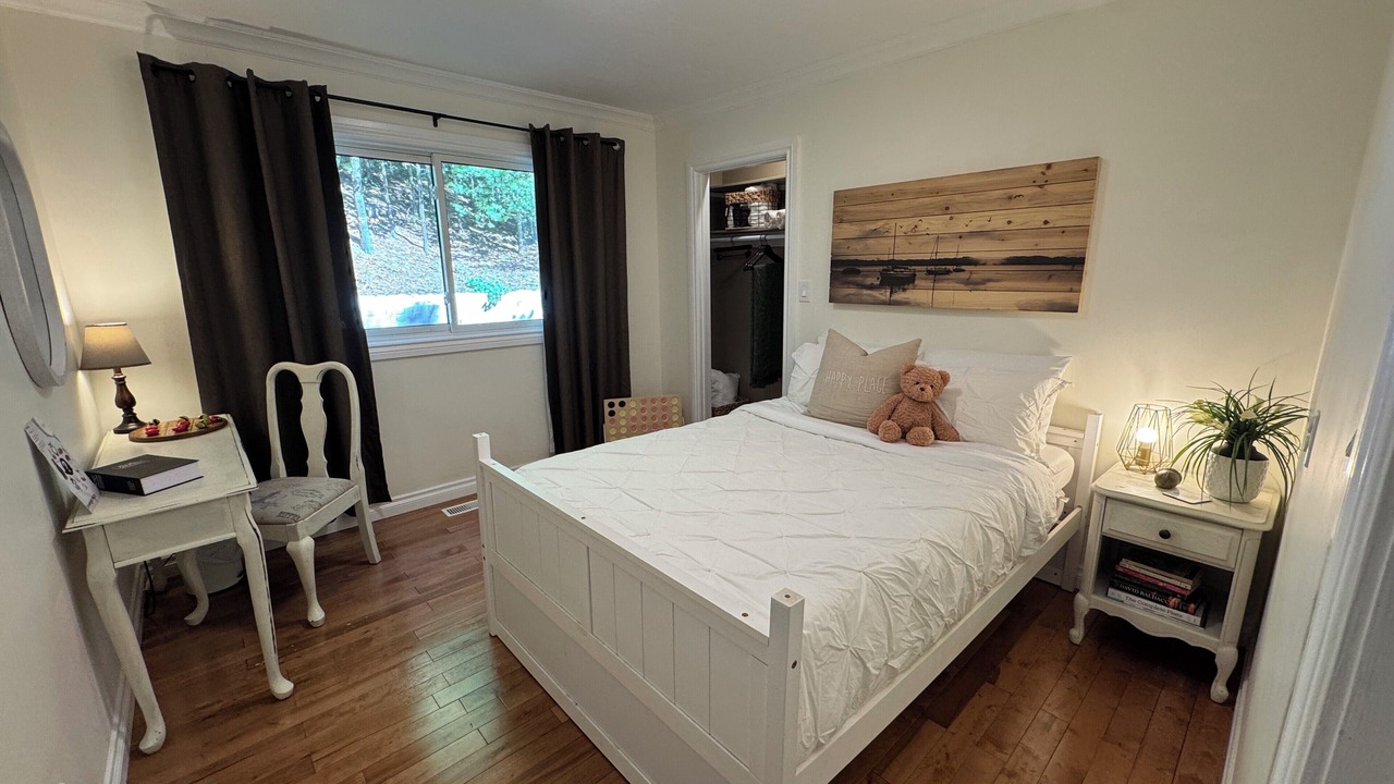 Photo of Bedroom in Tiny