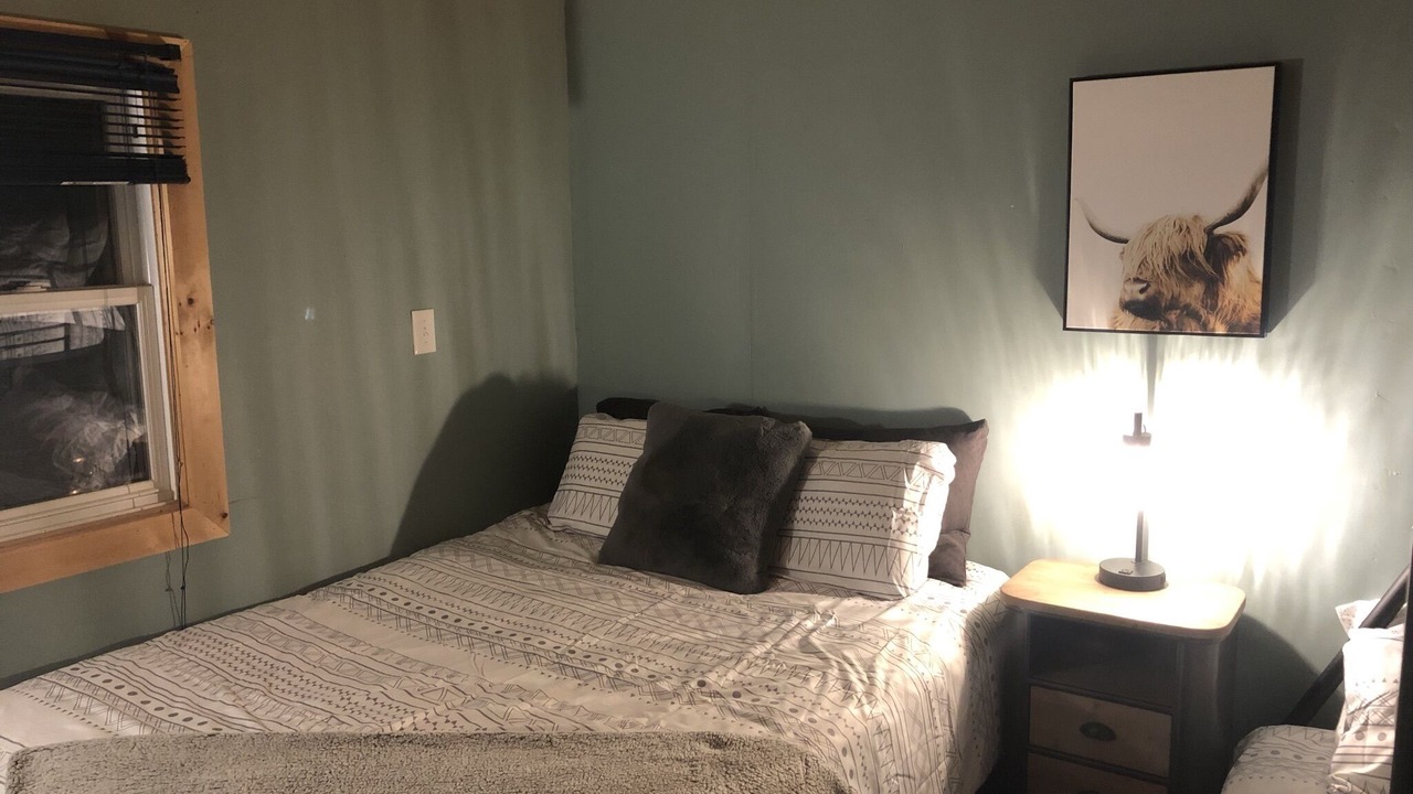Photo of Bedroom in Arden