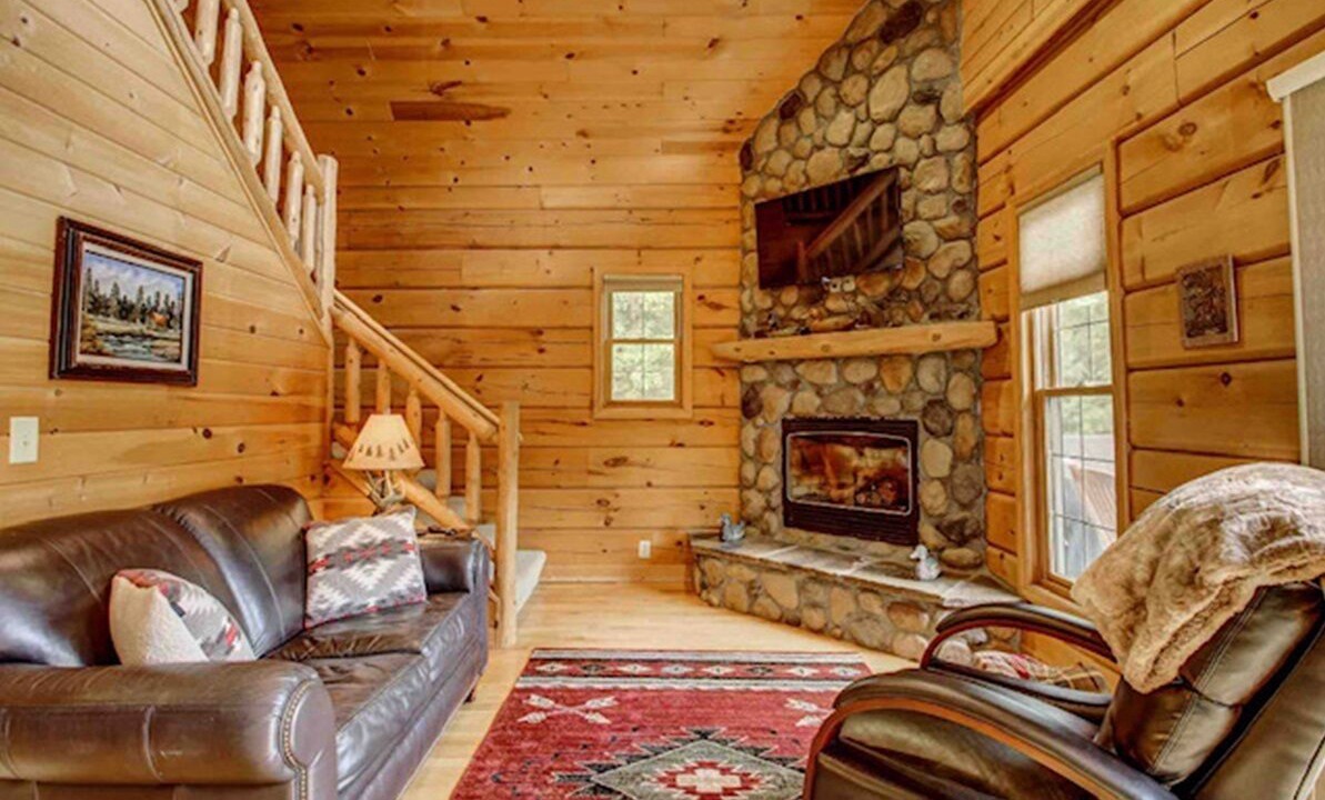 Photo of Livingroom in Aitkin