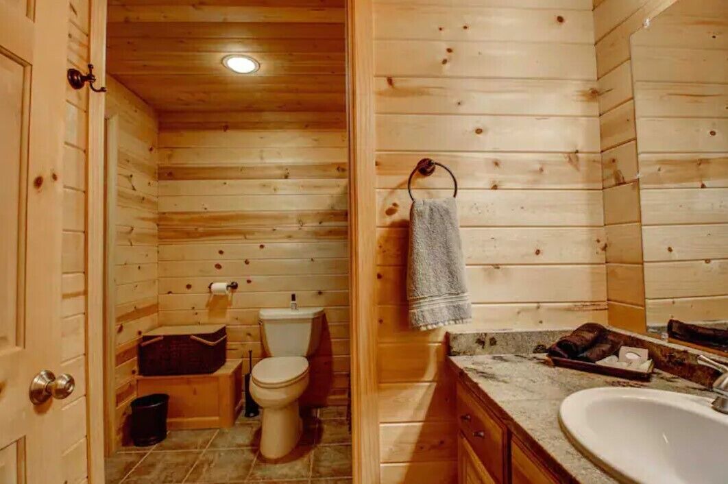 Photo of Bathroom in Aitkin