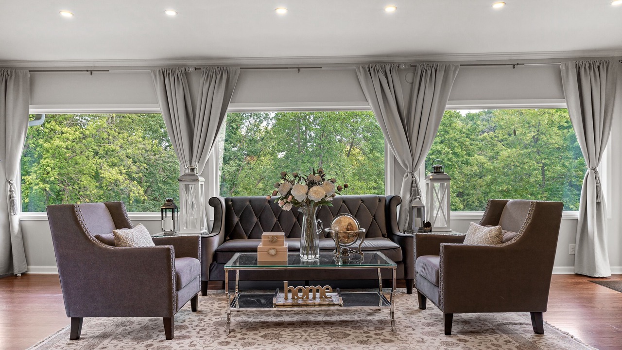 Photo of Livingroom in Wayzata