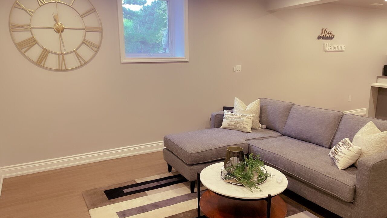 Photo of Livingroom in Cooksville