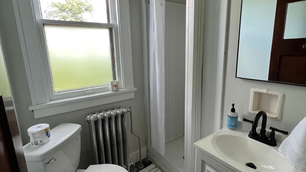 Photo of Bathroom in Hillman