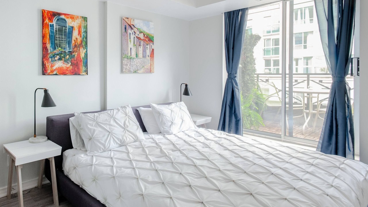 Photo of Bedroom in Financial District
